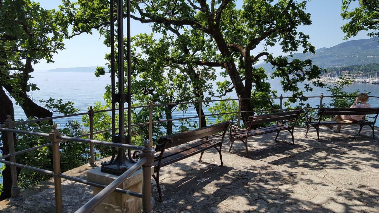 Josephine'S Garden Apartment Opatija Exterior foto